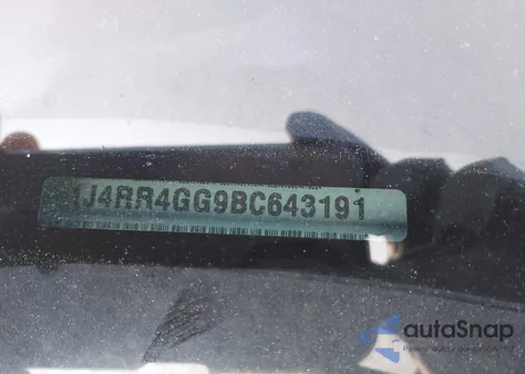 2011 Jeep Grand Cherokee Laredo from USA, damaged, VIN 1J4RR4GG9BC643191